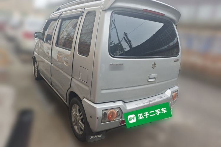 Used Suzuki Wagon R 2015 1.0L Manual Comfort Model Rear Left 45 Deg