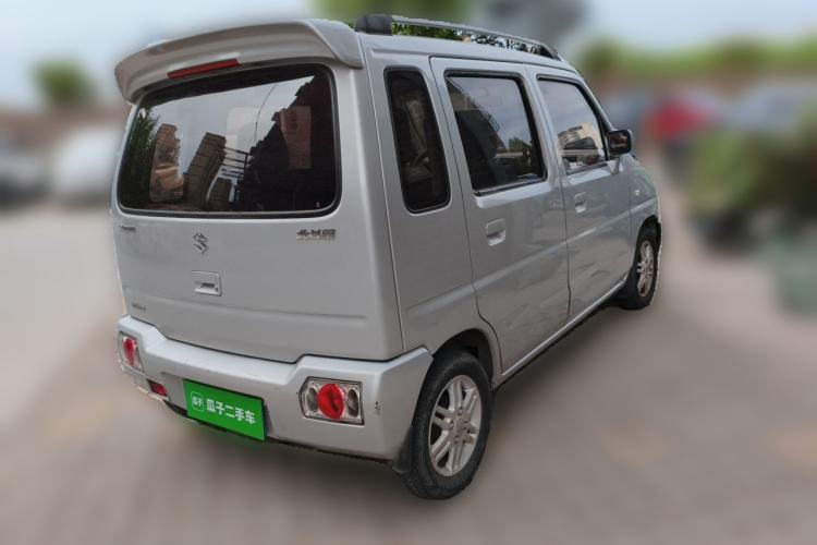 Used Suzuki Wagon R 2015 1.0L Manual Comfort Model Rear Right 45 Deg