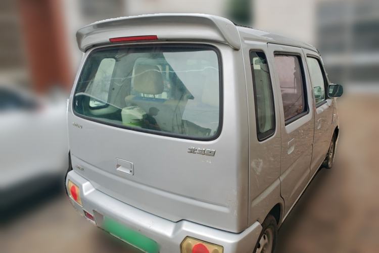 Used Suzuki Wagon R 2015 1.0L Manual Comfort Model Rear Right 45 Deg
