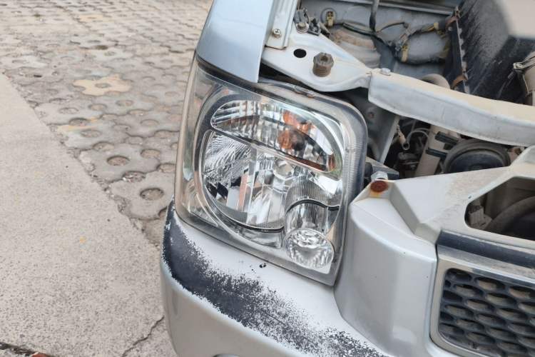 Used Suzuki Wagon R 2015 1.0L Manual Comfort Model Right Front Headlight