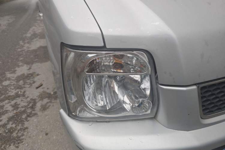 Used Suzuki Wagon R 2015 1.0L Manual Comfort Model Right Front Headlight