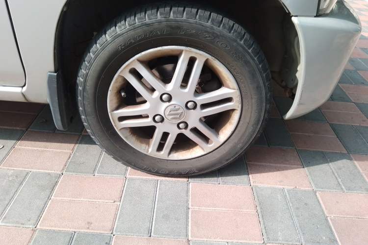 Used Suzuki Wagon R 2015 1.4L Manual All-Around Model Right Front Wheel Hub