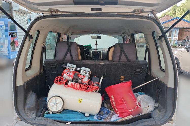 Used Suzuki Wagon R 2015 1.4L Manual All-Around Upgrade Version Trunk