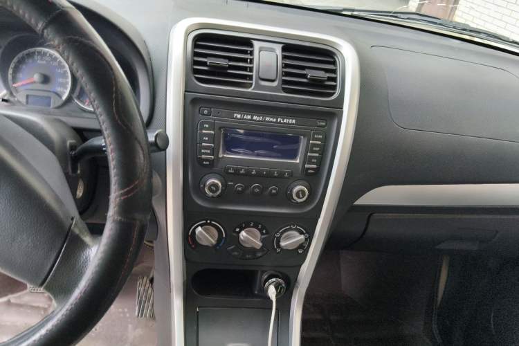 Used Suzuki Wagon R 2015 1.4L Manual All-Around Model Audio And AC Panel