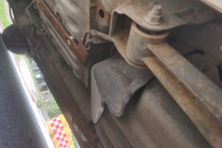 Used Suzuki Wagon R 2015 1.0L Manual Utility Model Chassis Rear Left