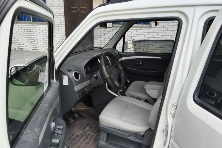 Used Suzuki Wagon R 2015 1.4L Manual All-Around Model Driver Seat