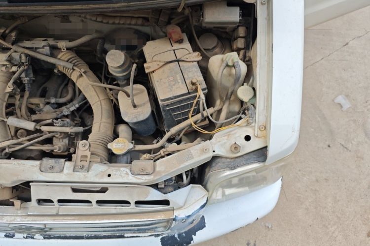 Used Suzuki Wagon R 2015 1.0L Manual Comfort Model Engine Bay Left