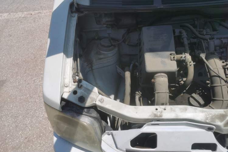 Used Suzuki Wagon R 2015 1.0L Manual Utility Model Engine Bay Right