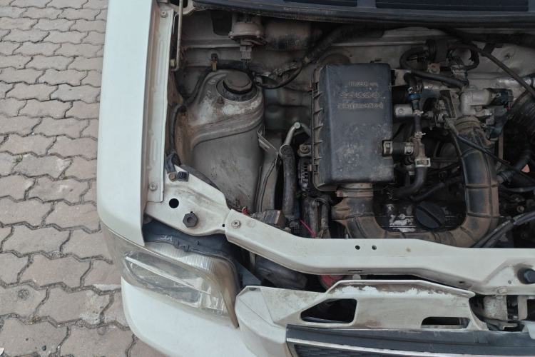Used Suzuki Wagon R 2015 1.0L Manual Comfort Model Engine Bay Right