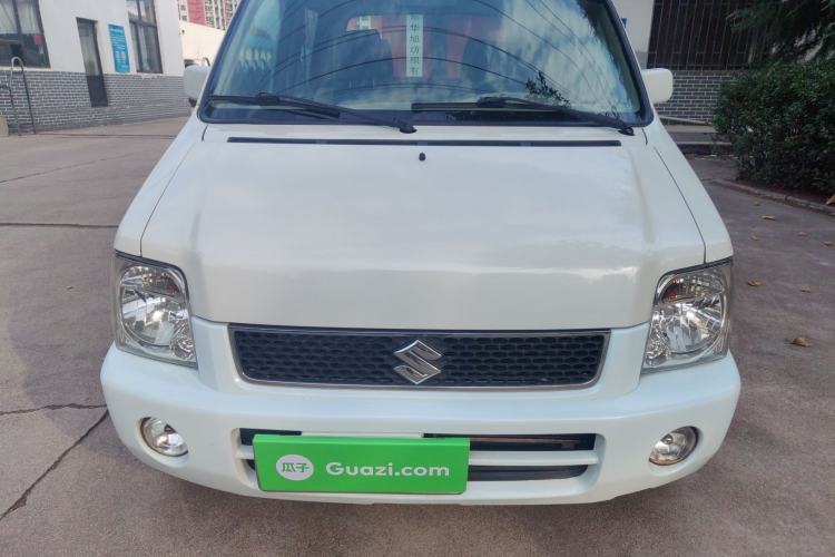 Used Suzuki Wagon R 2015 1.0L Manual Utility Model Exterior 1