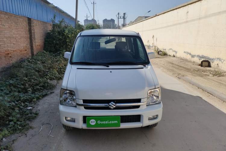 Used Suzuki Wagon R 2015 1.4L Manual All-Around Upgrade Version Front