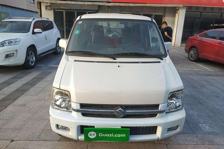Used Suzuki Wagon R 2015 1.4L Manual All-Around Model Front
