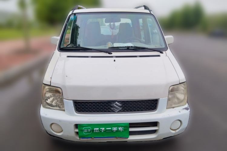 Used Suzuki Wagon R 2015 1.0L Manual Utility Model Front