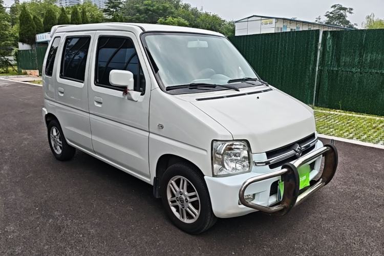Used Suzuki Wagon R  Front Right 45 Deg