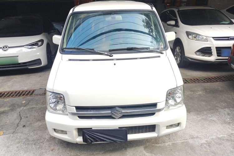 Used Suzuki Wagon R 2015 1.4L Manual All-Around Model Front