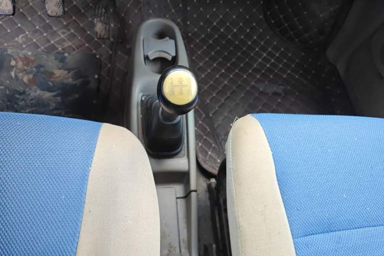 Used Suzuki Wagon R 2015 1.0L Manual Comfort Model Gear Lever