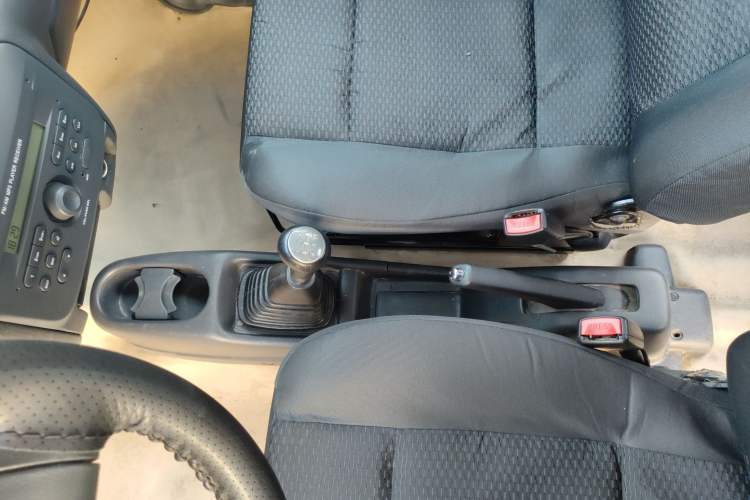 Used Suzuki Wagon R 2015 1.4L Manual All-Around Upgrade Version Gear Lever