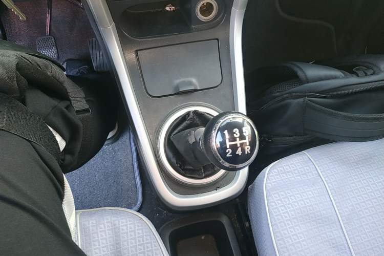 Used Suzuki Wagon R 2015 1.4L Manual All-Around Model Gear Lever