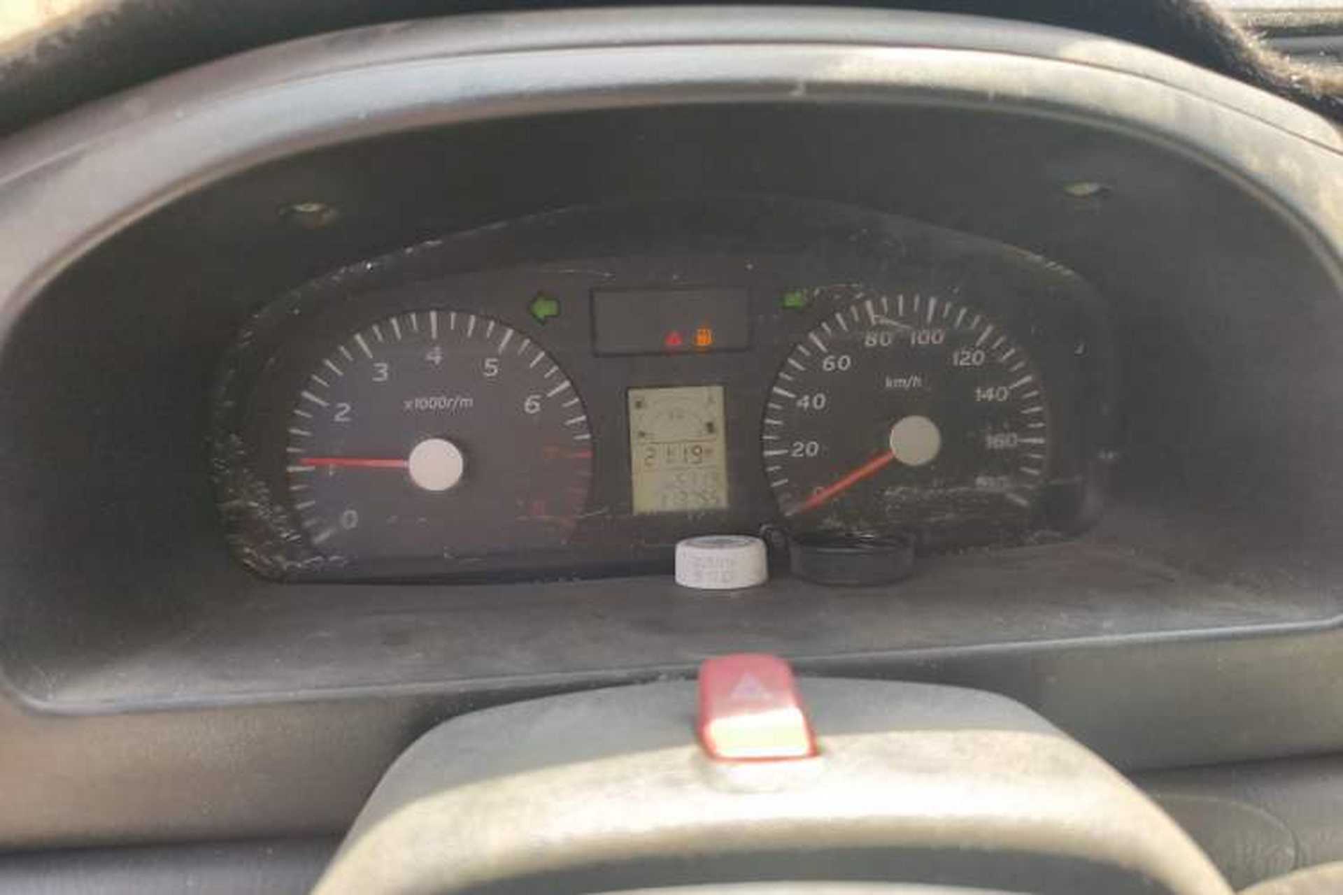 Used Suzuki Wagon R 2015 1.0L Manual Comfort Model Instrument Cluster