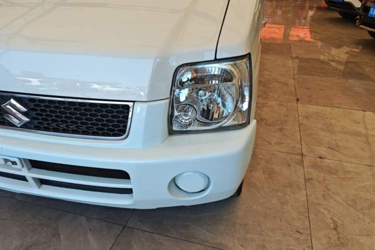 Used Suzuki Wagon R 2015 1.0L Manual Comfort Model Left Front Headlight