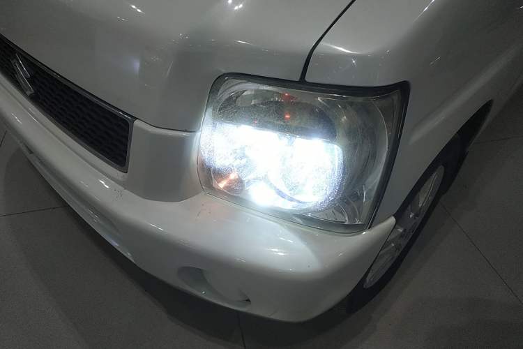 Used Suzuki Wagon R 2015 1.0L Manual Comfort Model Left Front Headlight