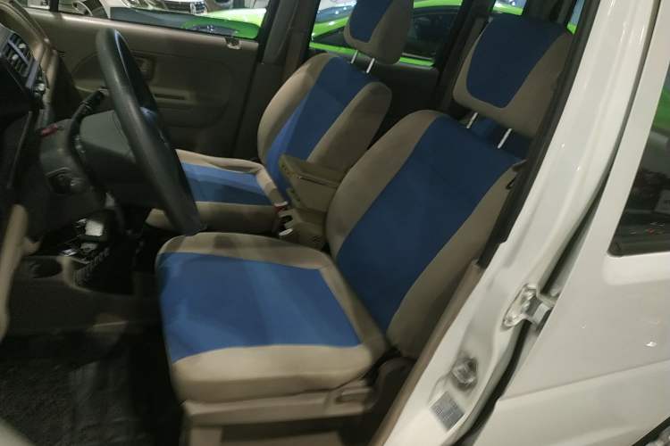 Used Suzuki Wagon R 2015 1.0L Manual Comfort Model Left Front Seat