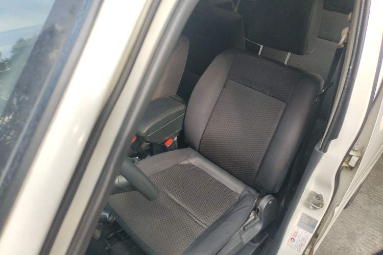 Used Suzuki Wagon R 2015 1.4L Manual All-Around Model Left Front Seat