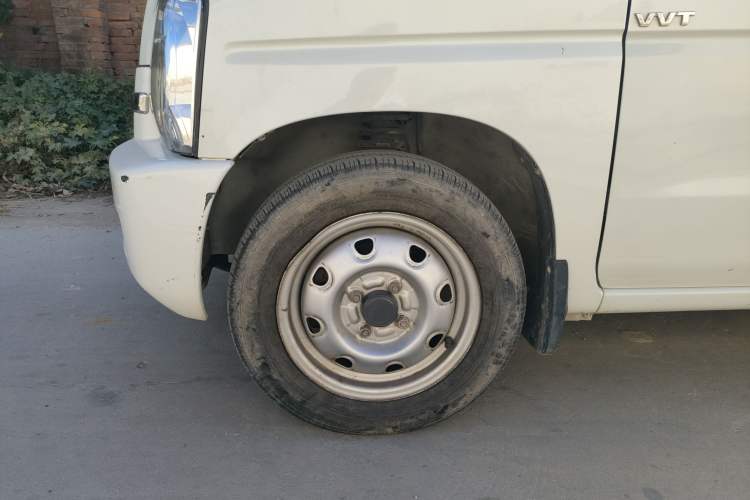 Used Suzuki Wagon R 2015 1.4L Manual All-Around Upgrade Version Left Front Wheel Hub