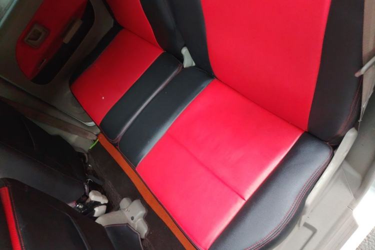 Used Suzuki Wagon R 2015 1.0L Manual Utility Model Left Rear Seat