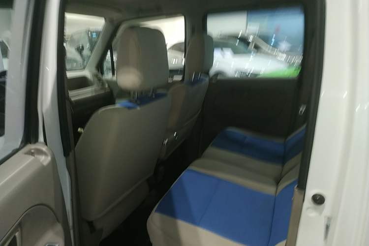 Used Suzuki Wagon R 2015 1.0L Manual Comfort Model Left Rear Seat