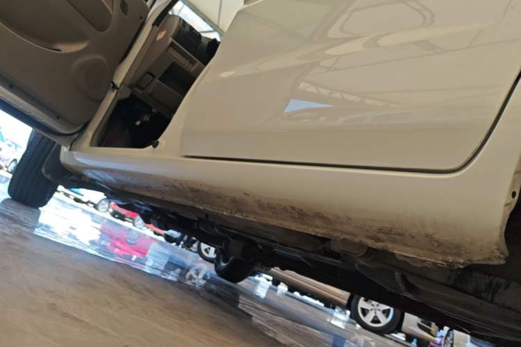 Used Suzuki Wagon R 2015 1.0L Manual Comfort Model Left Side Sill