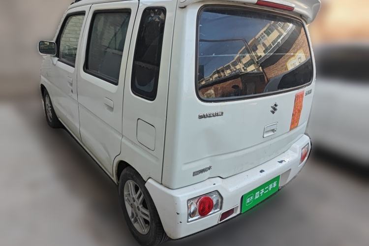 Used Suzuki Wagon R 2015 1.0L Manual Comfort Model Rear Left 45 Deg