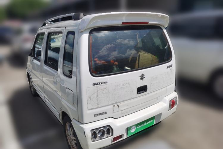 Used Suzuki Wagon R 2015 1.4L Manual All-Around Upgrade Version Rear Left 45 Deg