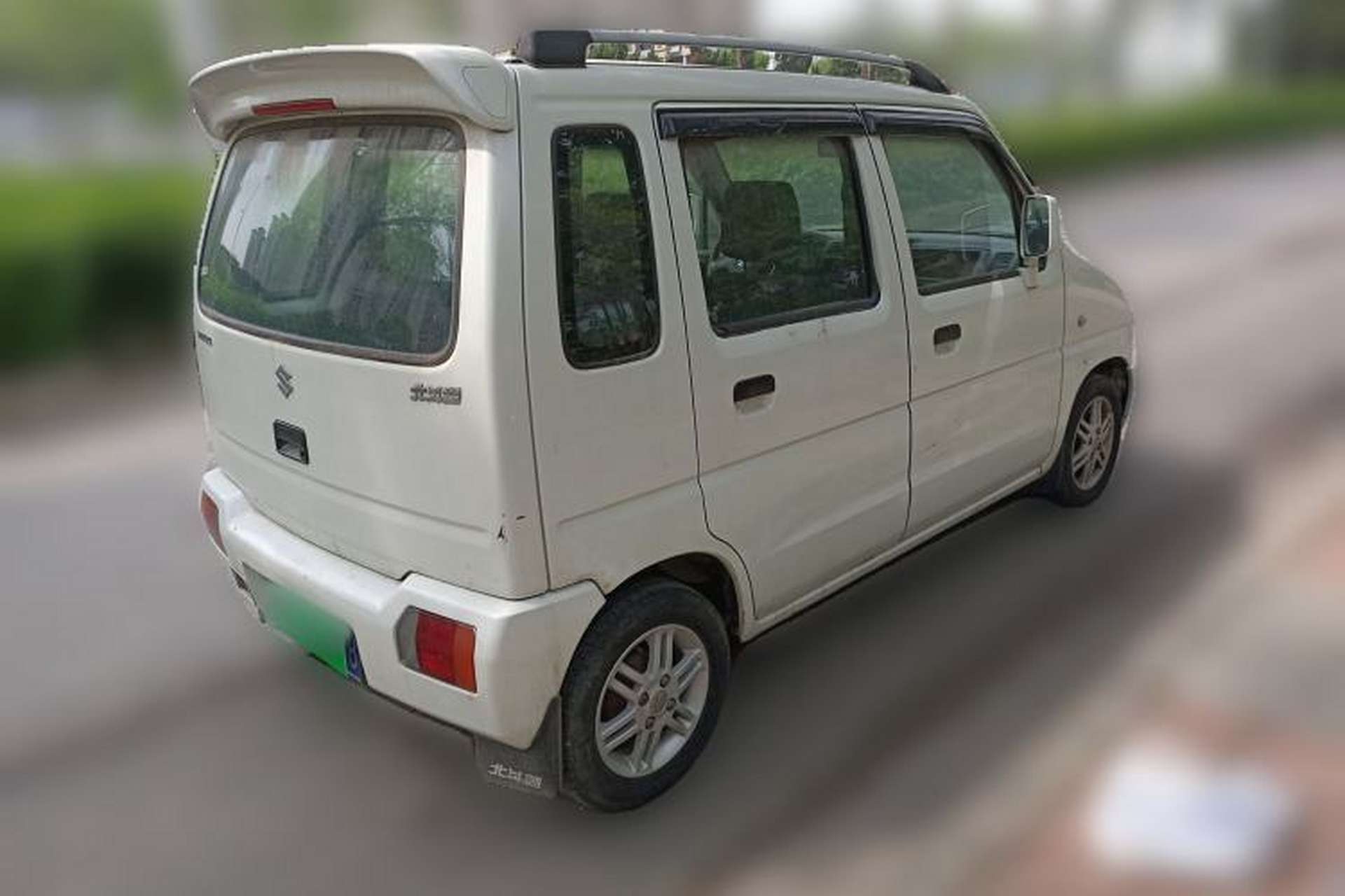 Used Suzuki Wagon R 2015 1.0L Manual Comfort Model Rear Right 45 Deg
