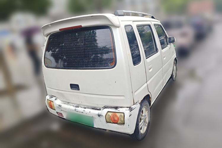 Used Suzuki Wagon R 2015 1.0L Manual Comfort Model Rear Right 45 Deg