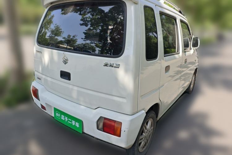 Used Suzuki Wagon R 2015 1.0L Manual Comfort Model Rear Right 45 Deg