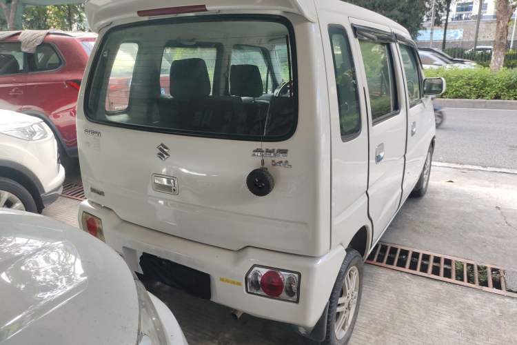 Used Suzuki Wagon R 2015 1.4L Manual All-Around Model Rear Right 45 Deg
