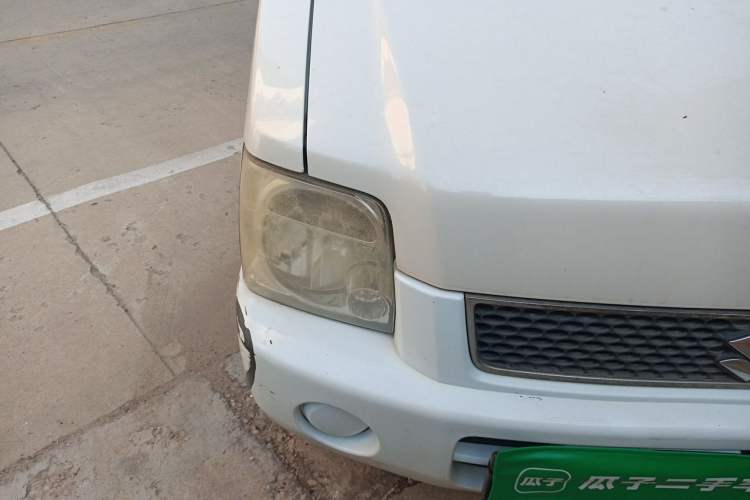 Used Suzuki Wagon R 2015 1.0L Manual Comfort Model Right Front Headlight