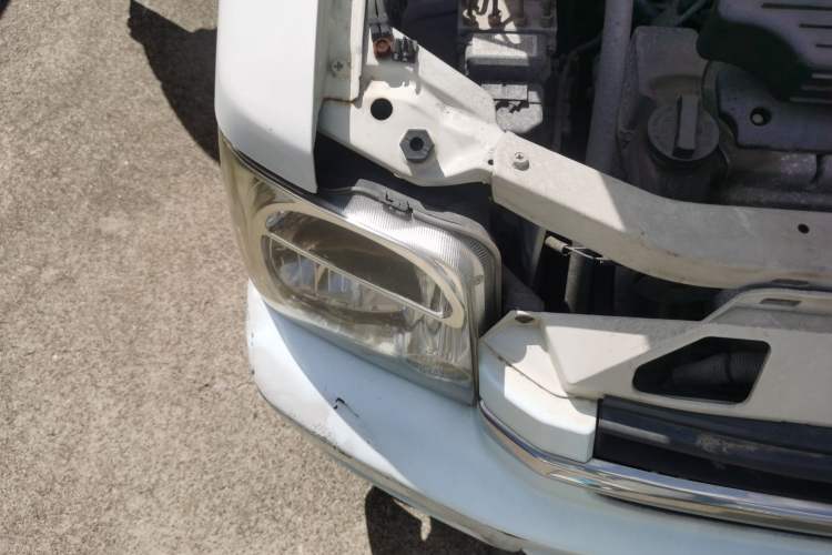 Used Suzuki Wagon R 2015 1.4L Manual All-Around Upgrade Version Right Front Headlight