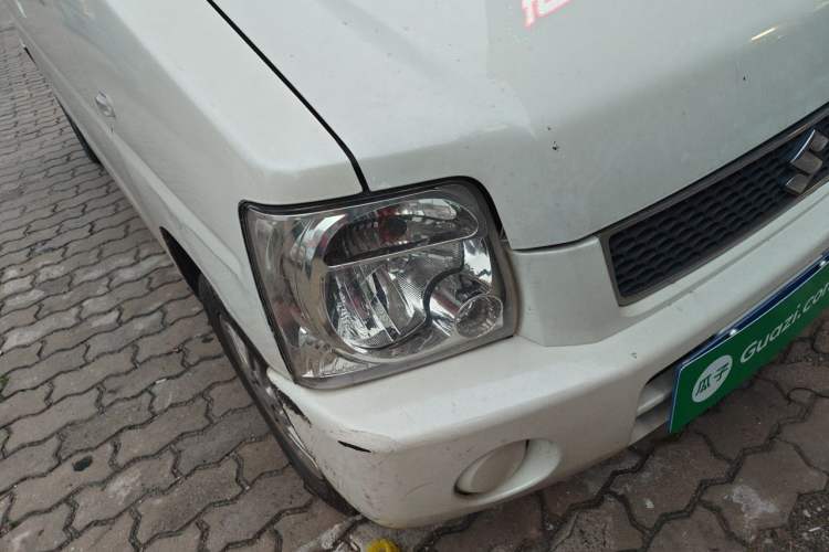 Used Suzuki Wagon R 2015 1.0L Manual Comfort Model Right Front Headlight