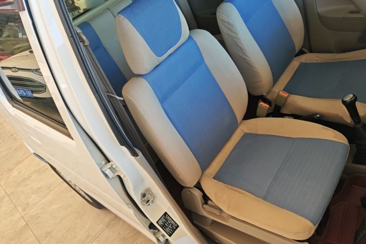 Used Suzuki Wagon R 2015 1.0L Manual Comfort Model Right Front Seat
