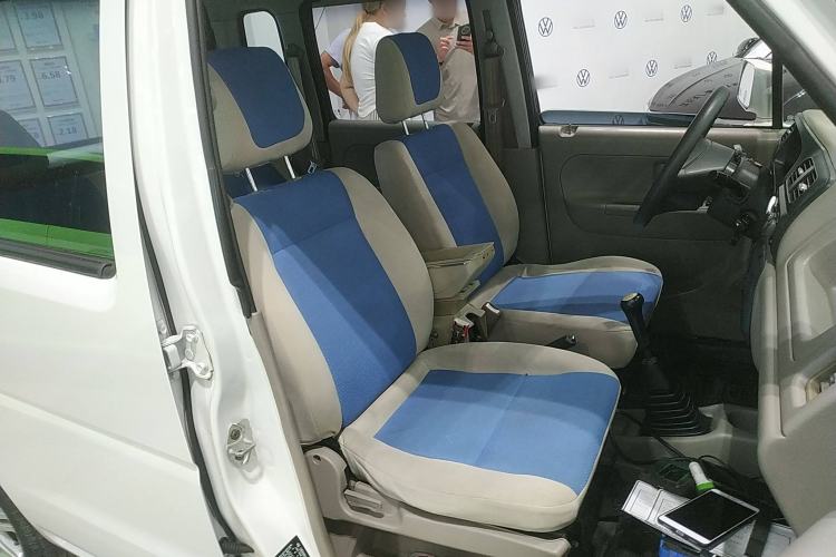 Used Suzuki Wagon R 2015 1.0L Manual Comfort Model Right Front Seat