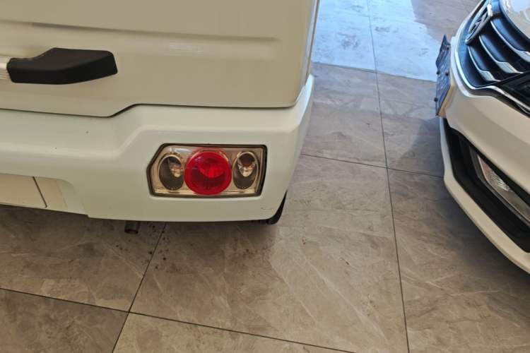 Used Suzuki Wagon R 2015 1.0L Manual Comfort Model Right Rear Taillight
