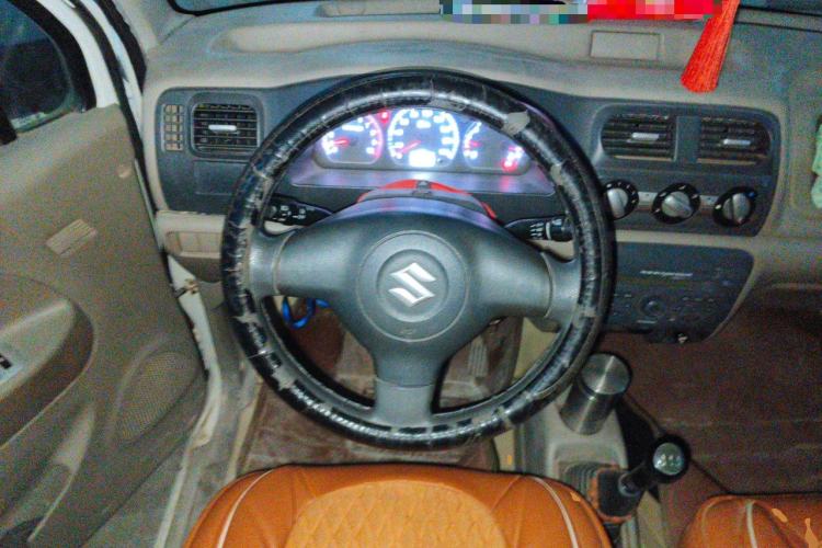 Used Suzuki Wagon R 2015 1.0L Manual Comfort Model Steering Wheel