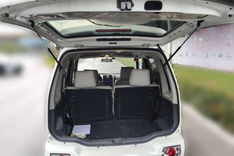 Used Suzuki Wagon R 2015 1.4L Manual All-Around Model Trunk