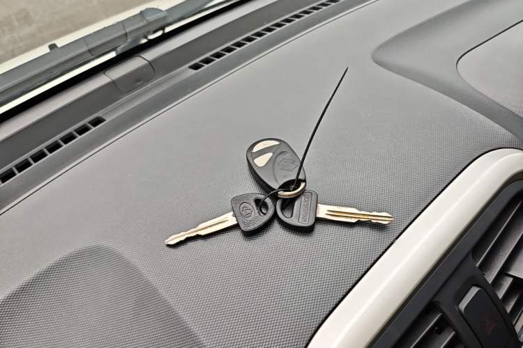 Used Suzuki Wagon R  Vehicle Key