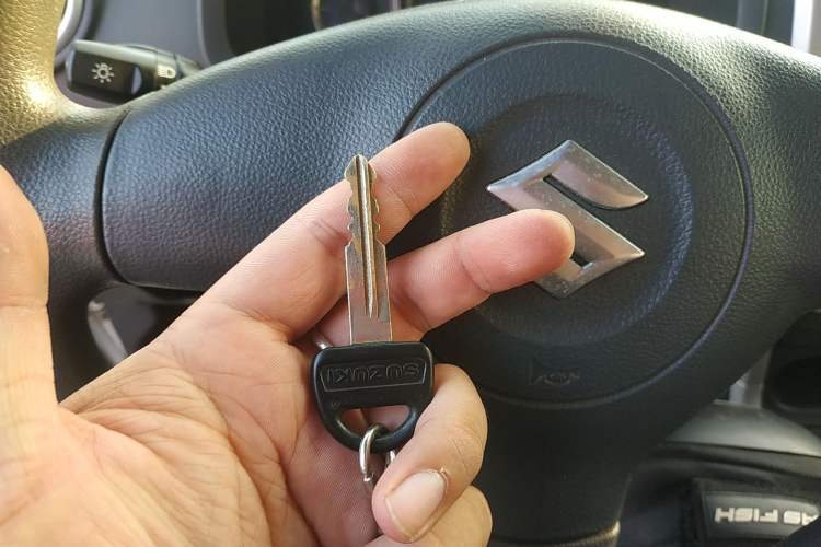 Used Suzuki Wagon R 2015 1.4L Manual All-Around Model Vehicle Key