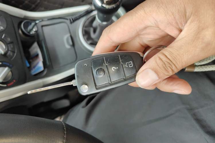 Used Suzuki Wagon R 2015 1.4L Manual All-Around Upgrade Version Vehicle Key
