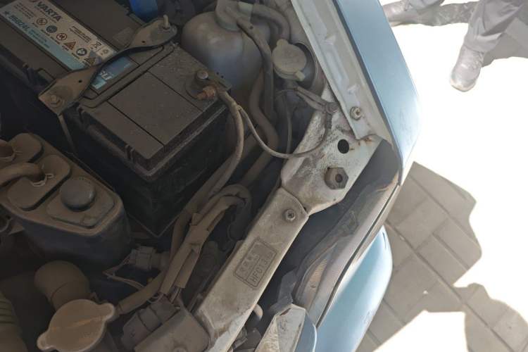 Used Suzuki Wagon R 2016 1.4L Manual Ultra-Value Model Engine Bay Left