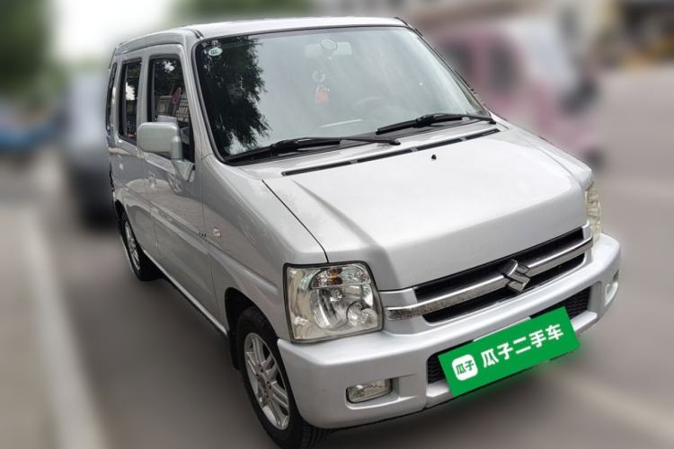 Used Suzuki Wagon R 2016 1.4L Manual Value Model Front Right 45 Deg